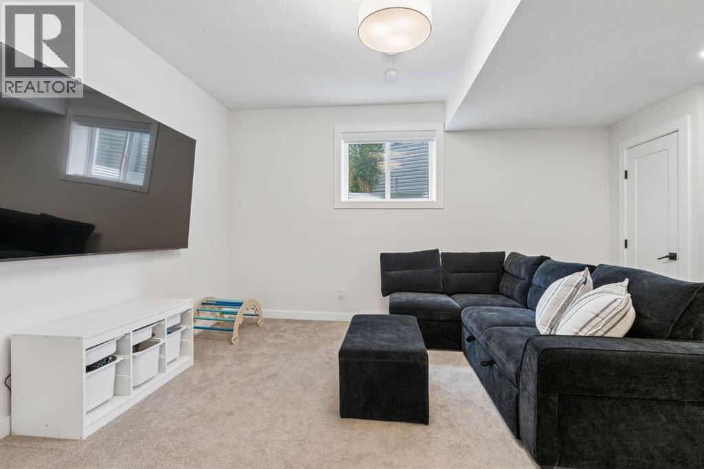 205 Precedence View — photo 24