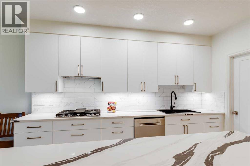 4592 Hamptons Way NW — photo 35