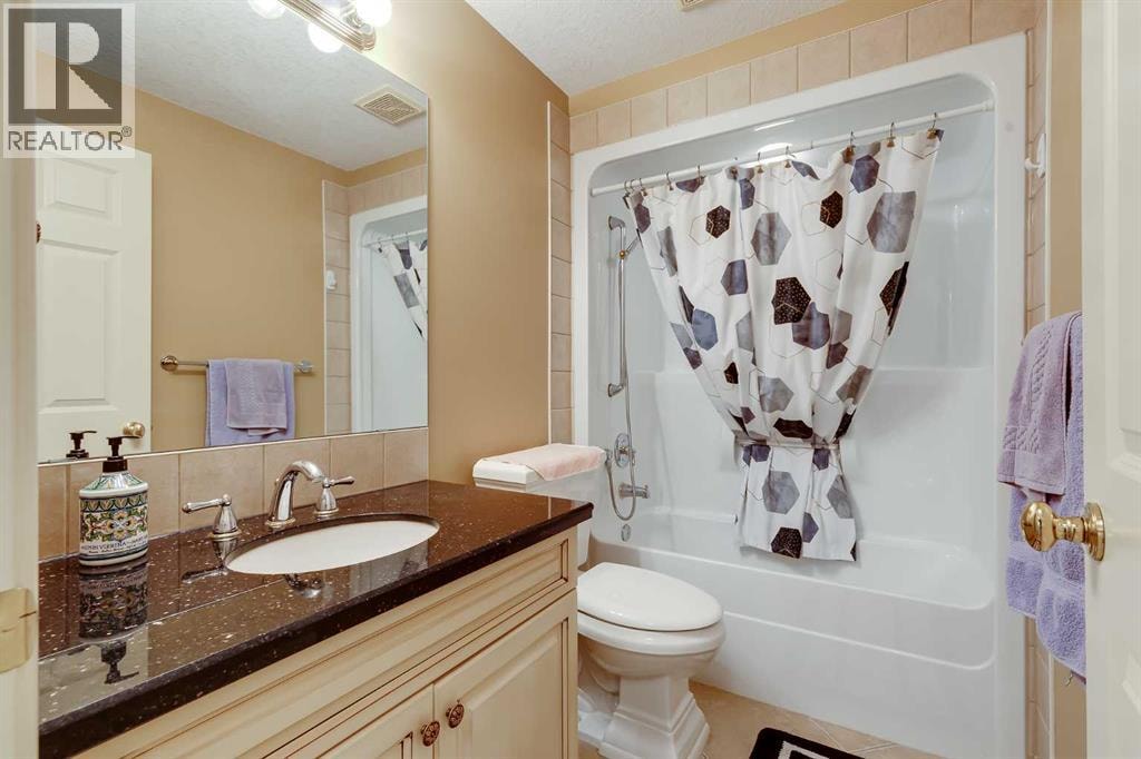 4592 Hamptons Way NW — photo 42