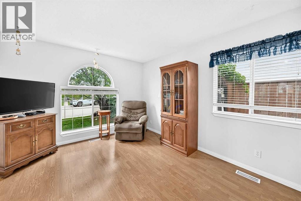 57 San Diego Way NE — photo 4