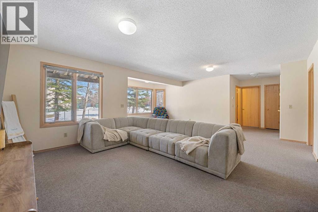 251 Hampshire Place NW — photo 26
