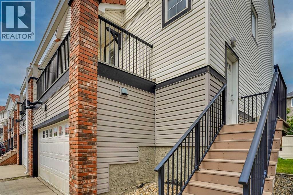 19 Royal Oak Plaza NW — photo 17