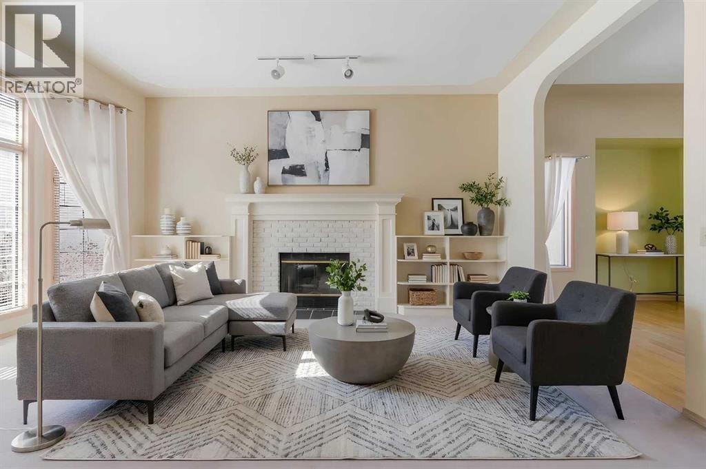 251 Hampshire Place NW — photo 4