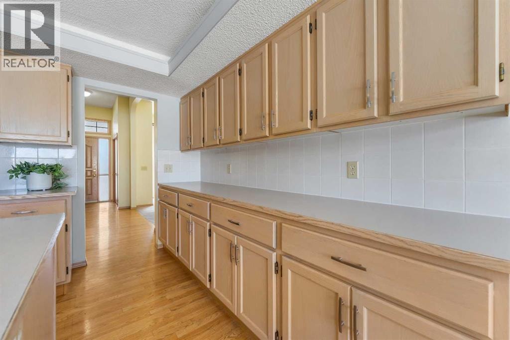 251 Hampshire Place NW — photo 12