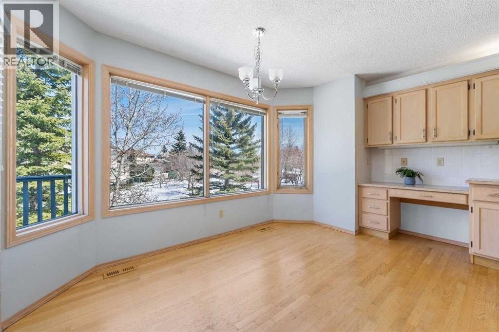 251 Hampshire Place NW — photo 10