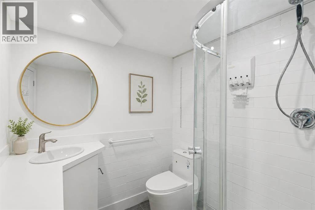 6928 Hunterbow Crescent NW — photo 29