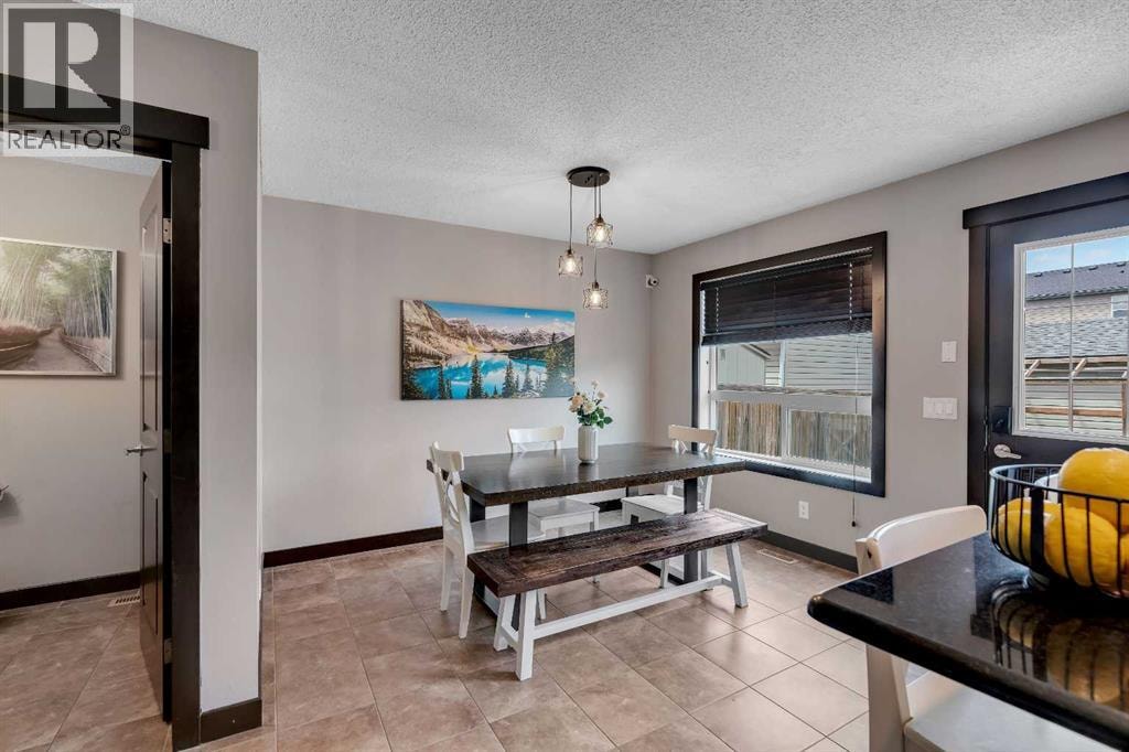 91 Panora Square NW — photo 14