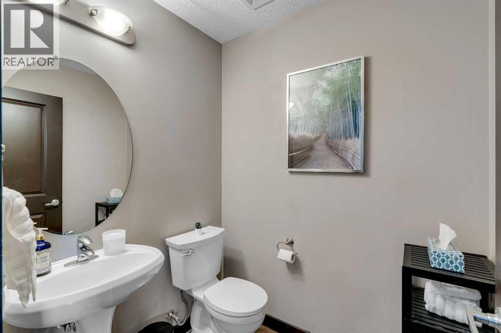 91 Panora Square NW — photo 18