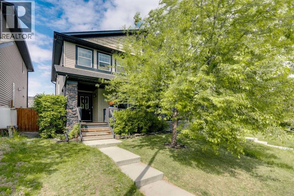 91 Panora Square NW