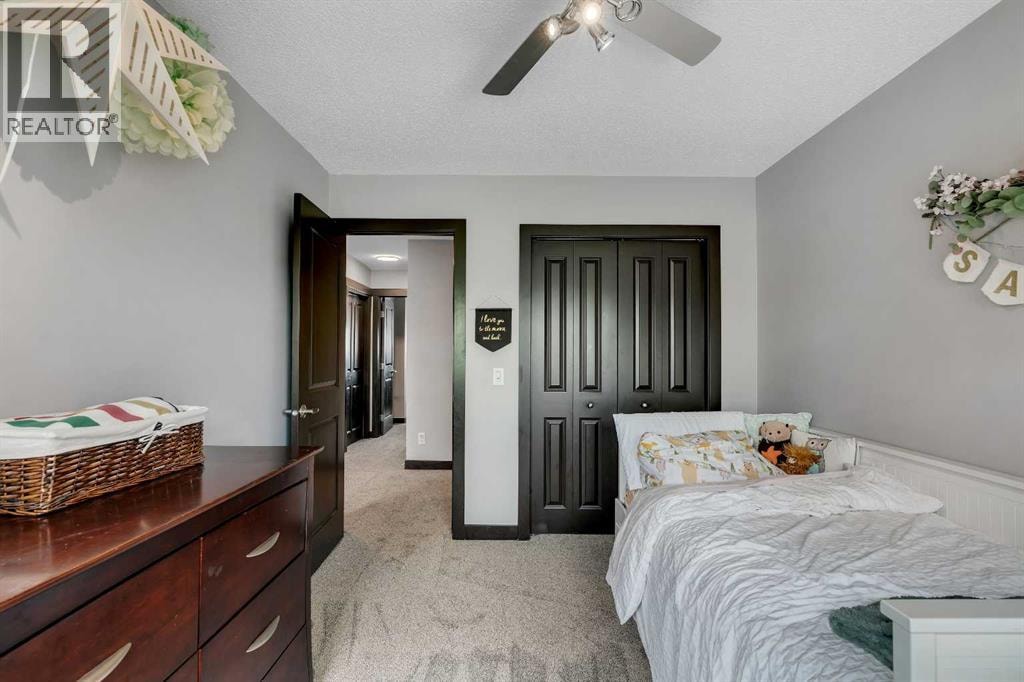 91 Panora Square NW — photo 30