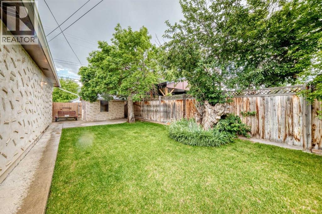 85 Elma Street W — photo 7
