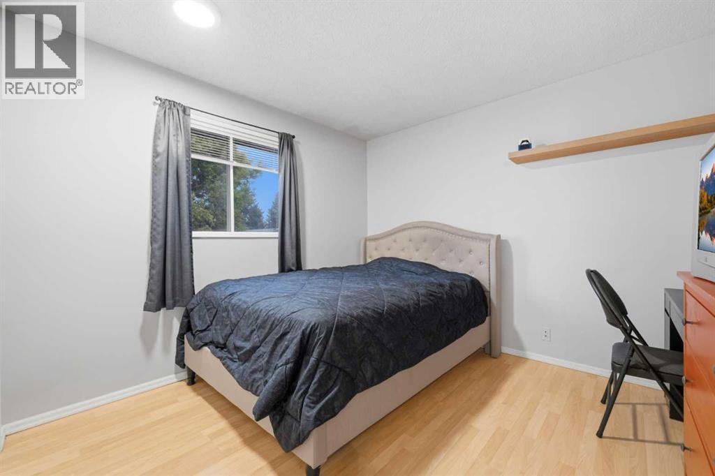 32 Beddington Rise NE — photo 12
