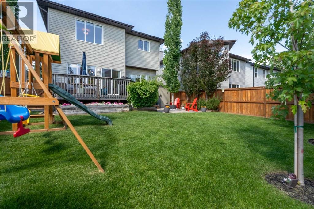 7 Crystal Green Way — photo 40