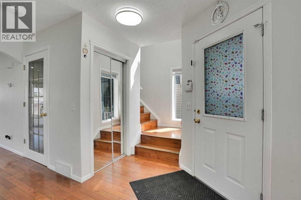 143 Taralea Gardens NE — photo 17