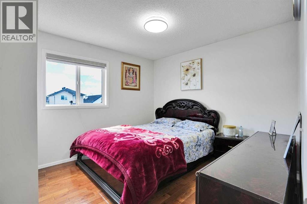 143 Taralea Gardens NE — photo 28