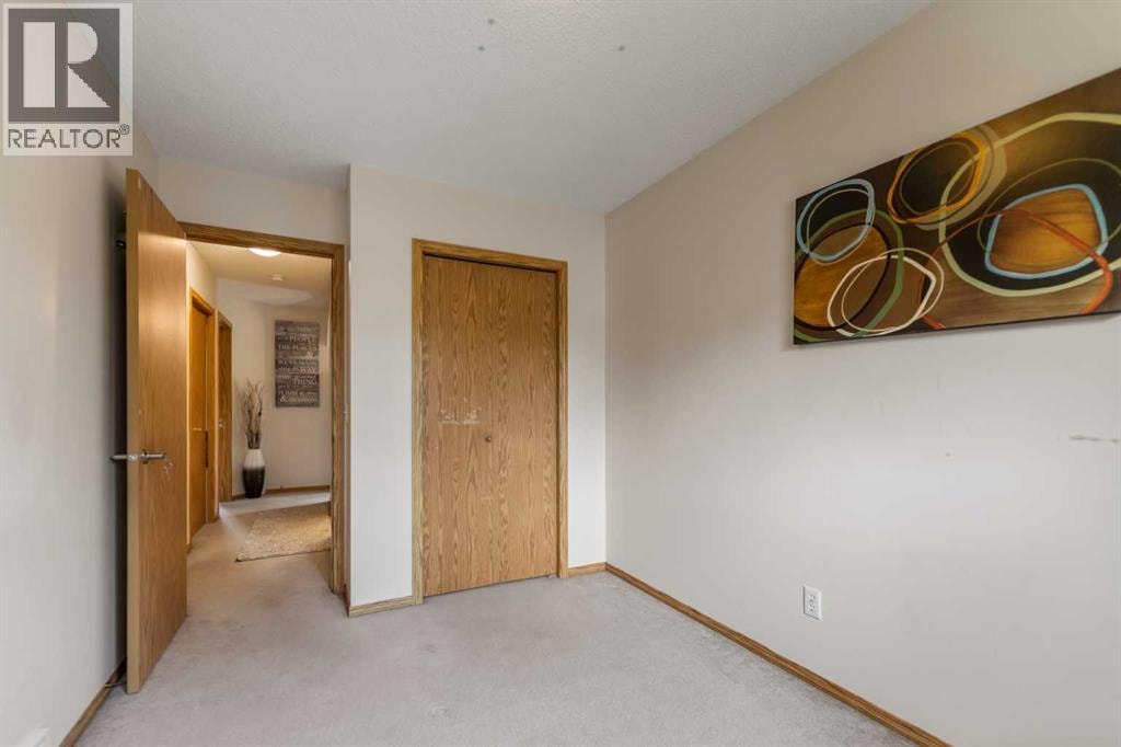 4 Millview Green SW — photo 27