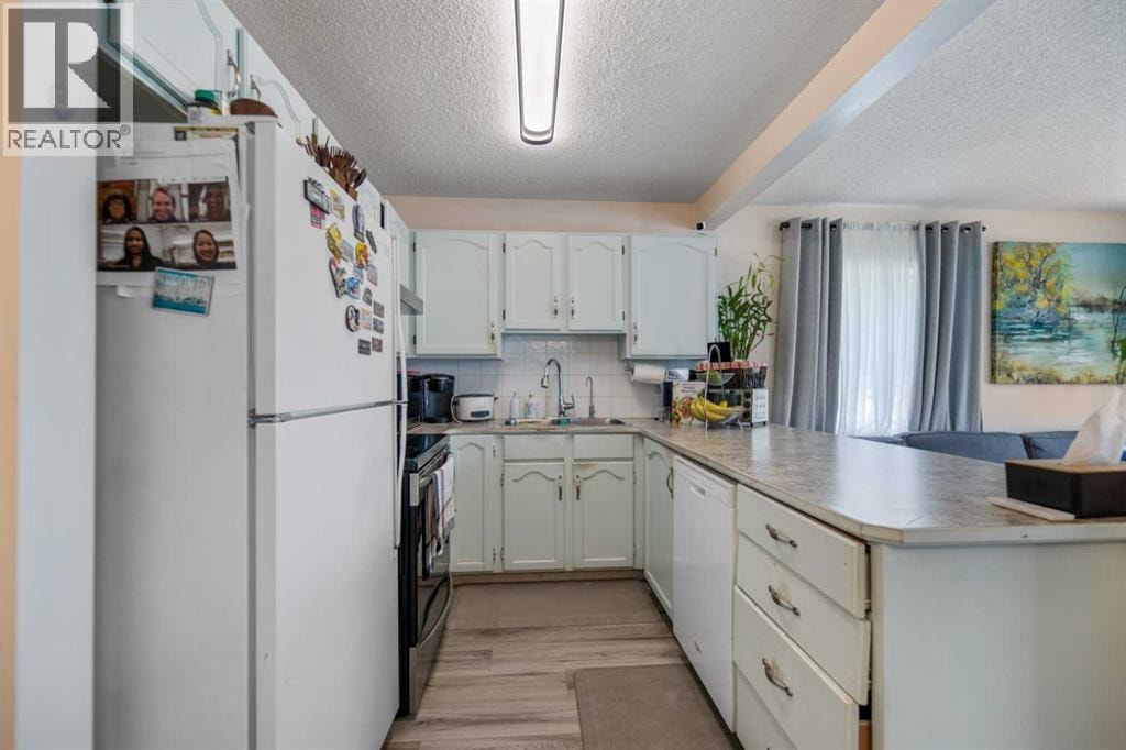 4 Millview Green SW — photo 7