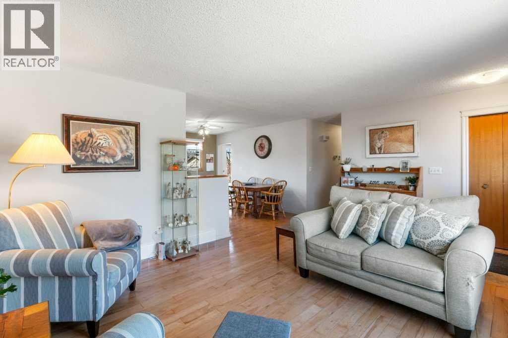 1417 Mccrimmon Drive — photo 10