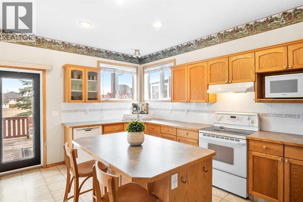 122 Carriage Lane Road — photo 3