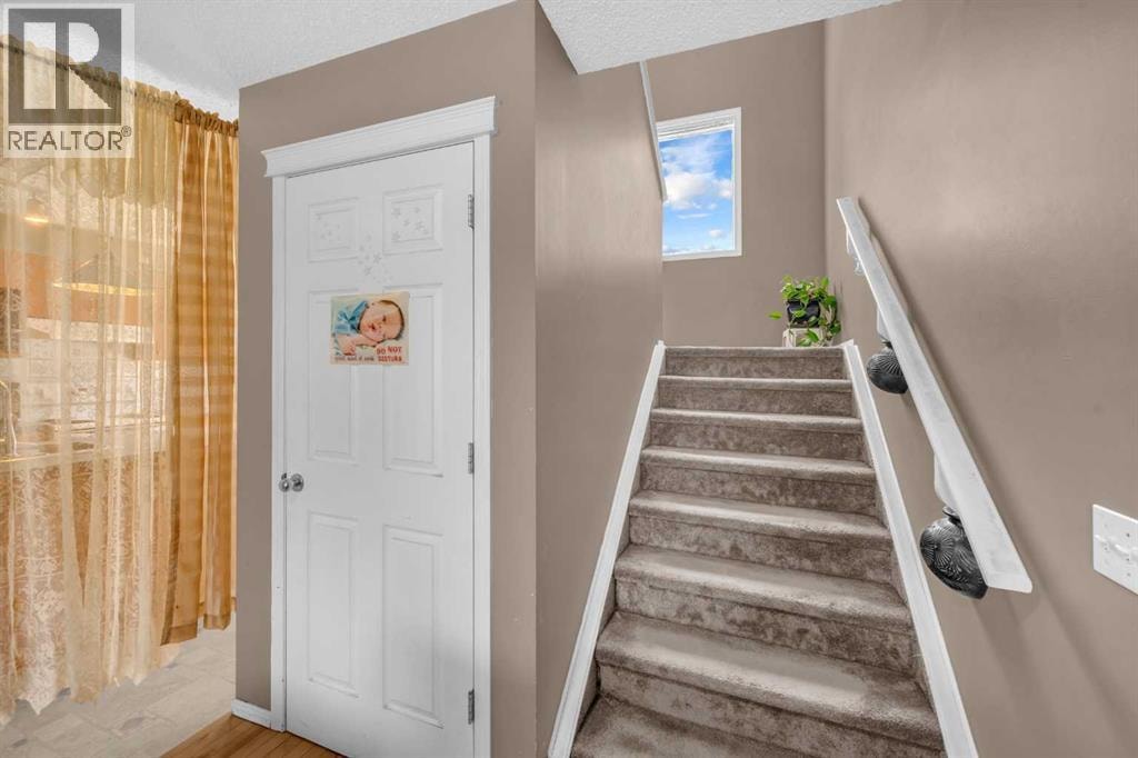 6 Saddlemont Way NE — photo 13