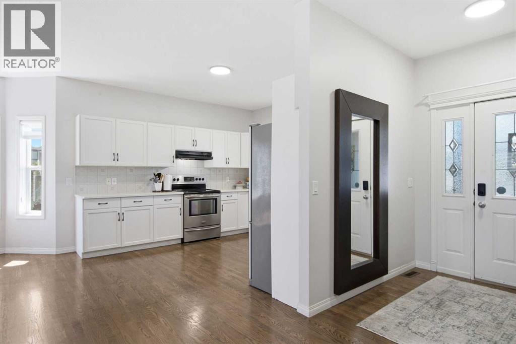 124 West Creek Glen — photo 2