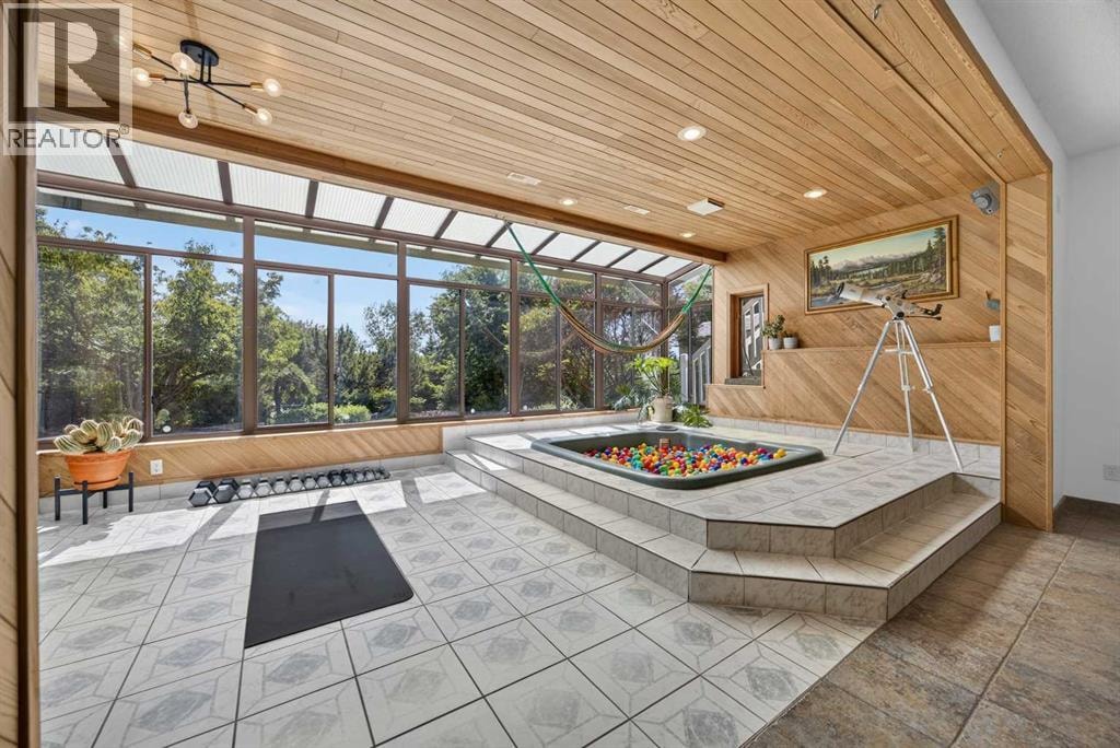 2339 Morris Crescent SE — photo 34