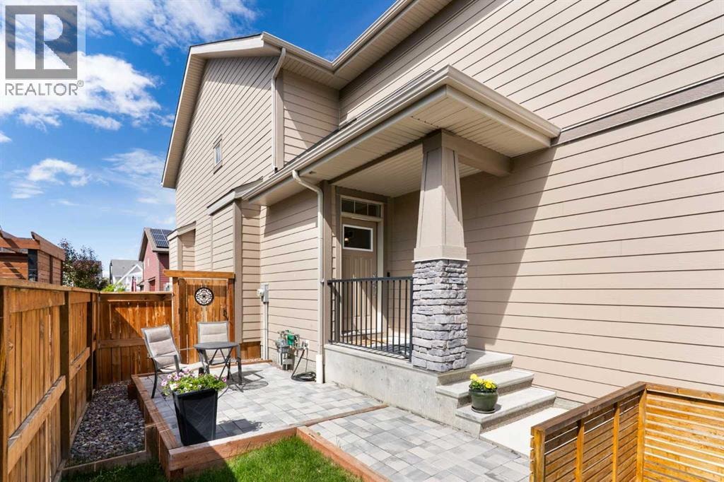 264 Riviera Way — photo 2