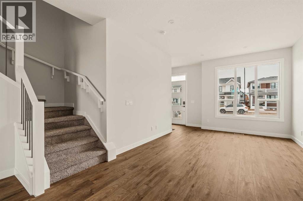 19760 45 Street SE — photo 5