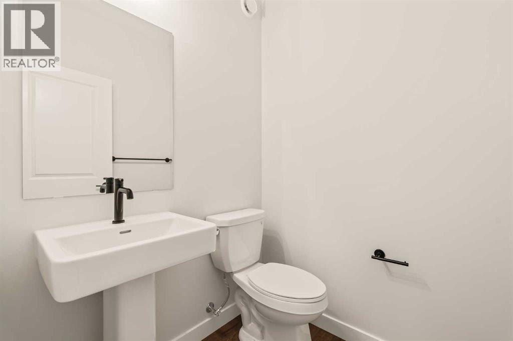 19760 45 Street SE — photo 22