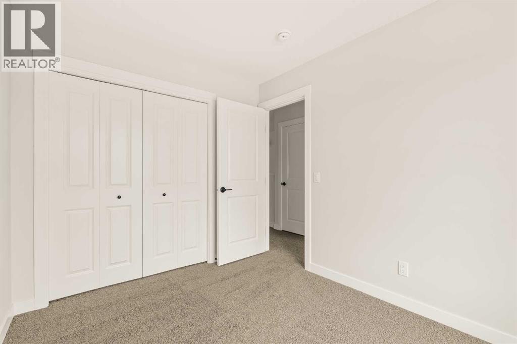 19760 45 Street SE — photo 34
