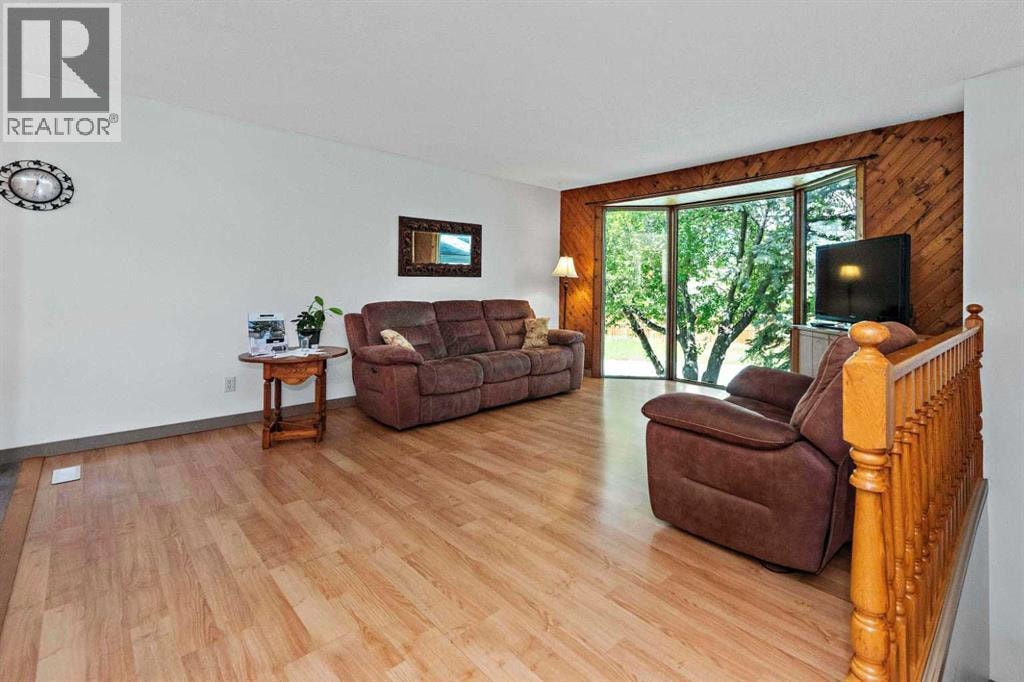 16 Rundleson Way NE — photo 15