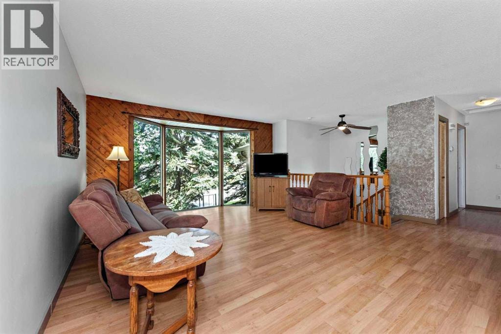 16 Rundleson Way NE — photo 14