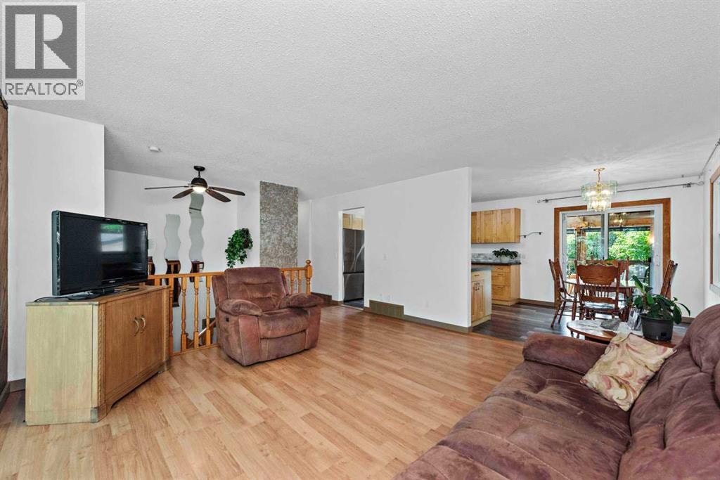 16 Rundleson Way NE — photo 16
