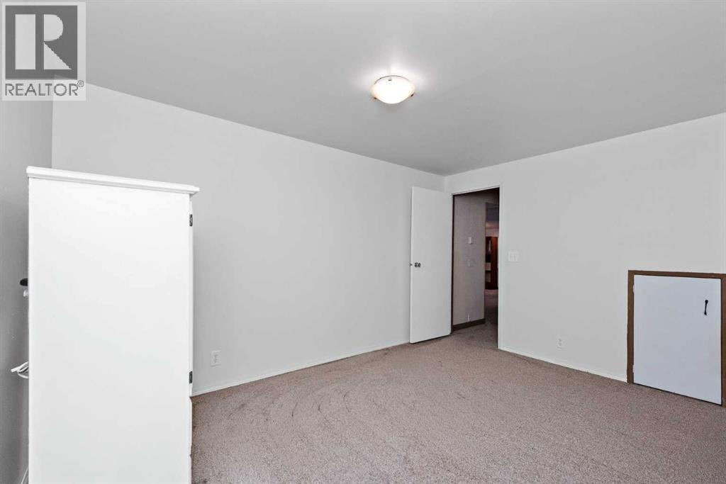 16 Rundleson Way NE — photo 36