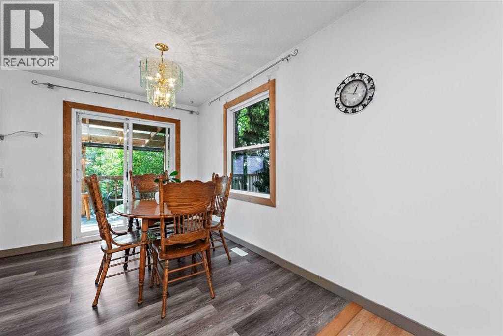 16 Rundleson Way NE — photo 12
