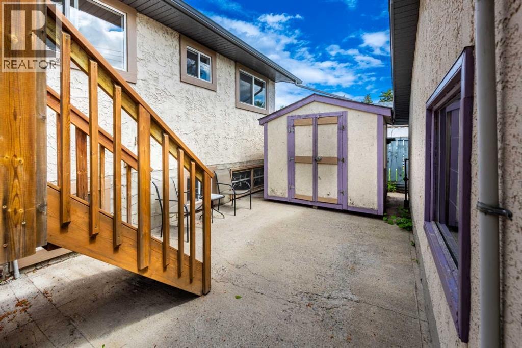 16 Rundleson Way NE — photo 46