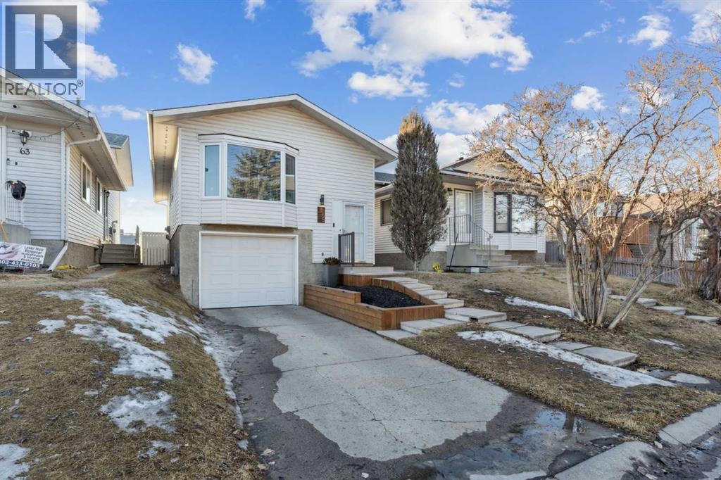 65 Tararidge Close NE — photo 2