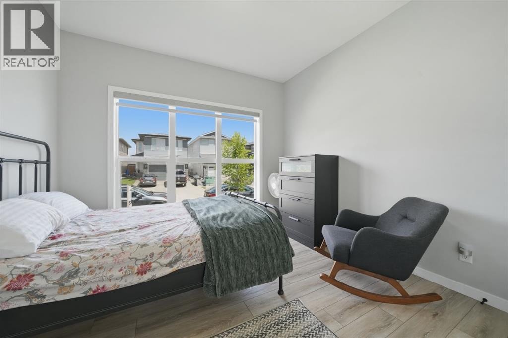 623 Savanna Crescent NE — photo 14