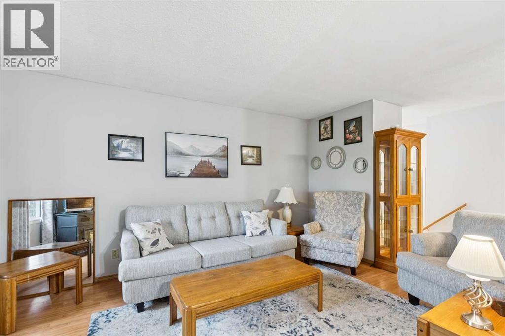 118, 6100 4 Avenue NE — photo 3