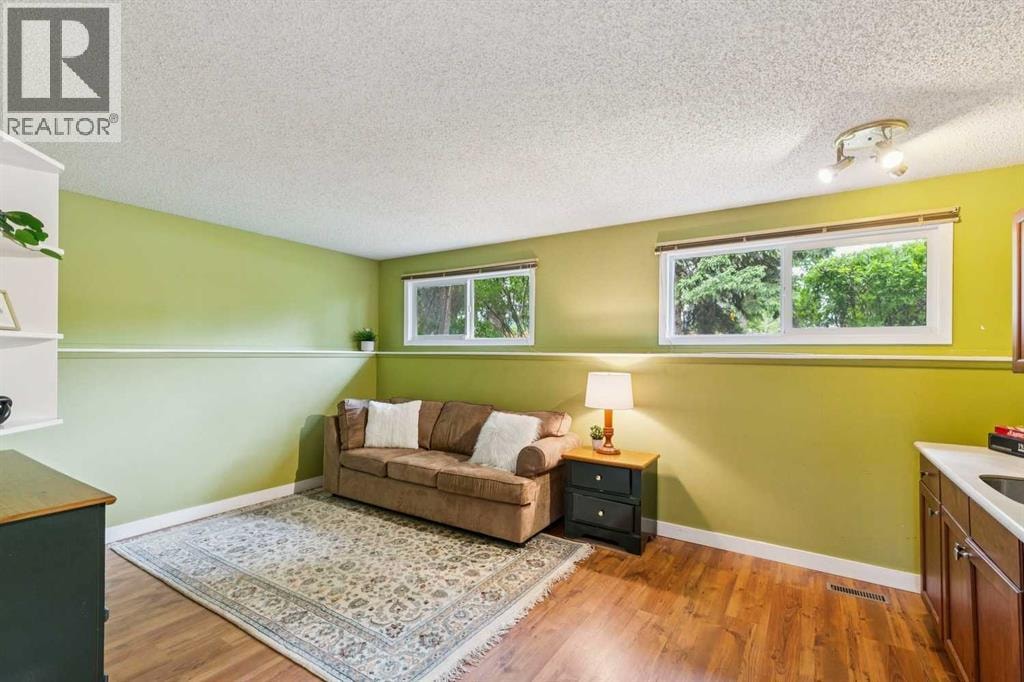 931 124 Avenue SW — photo 21