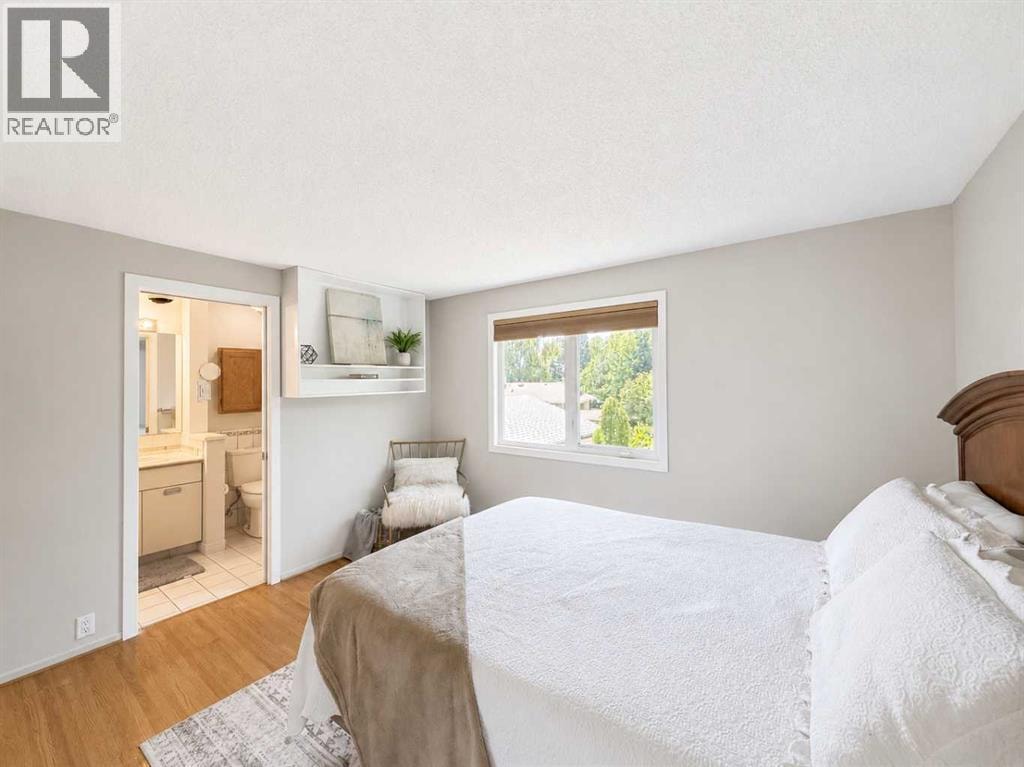 931 124 Avenue SW — photo 17