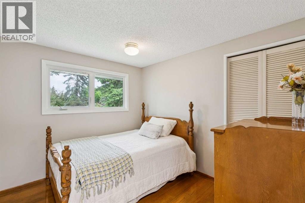 931 124 Avenue SW — photo 19
