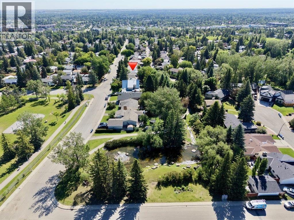 931 124 Avenue SW — photo 3