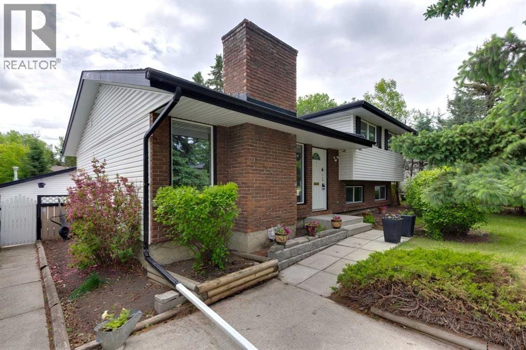 931 124 Avenue SW — photo 29