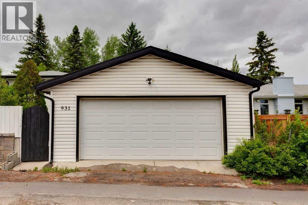 931 124 Avenue SW — photo 35