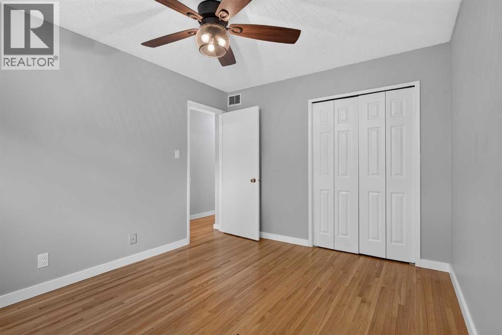 7631 22 Street SE — photo 19