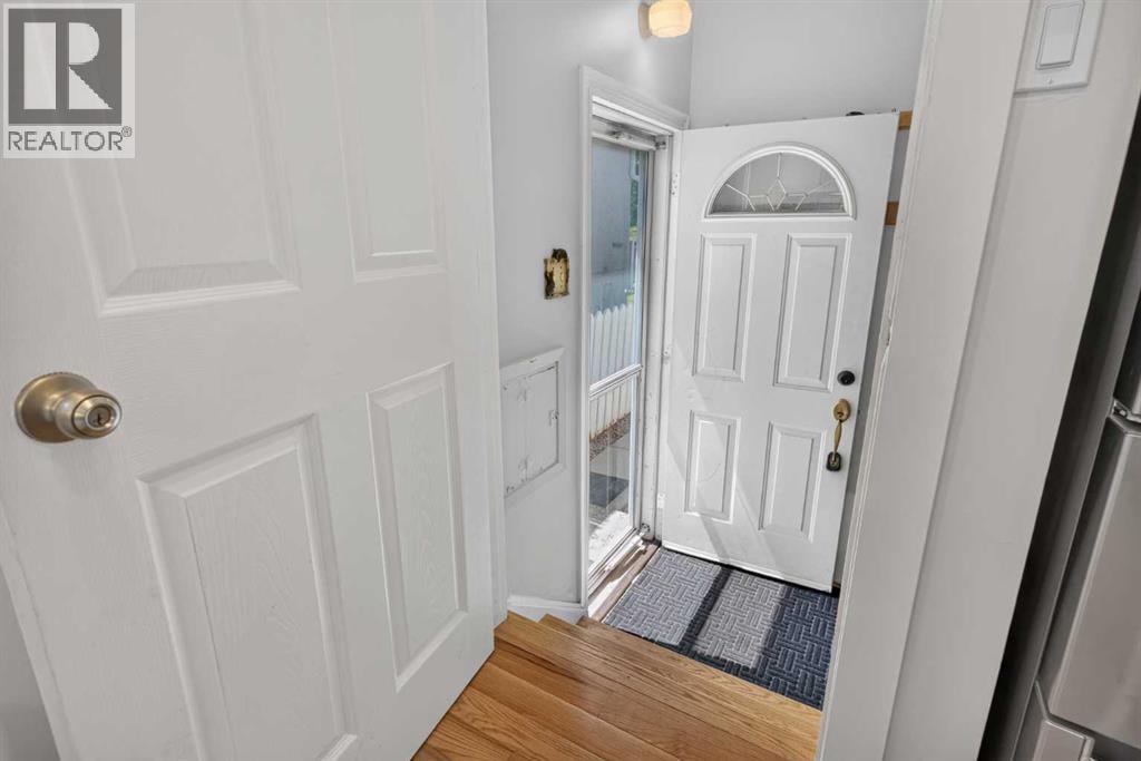 7631 22 Street SE — photo 26