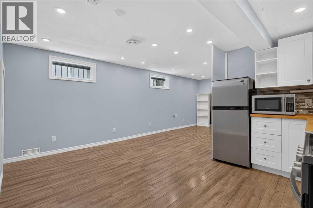 7631 22 Street SE — photo 28