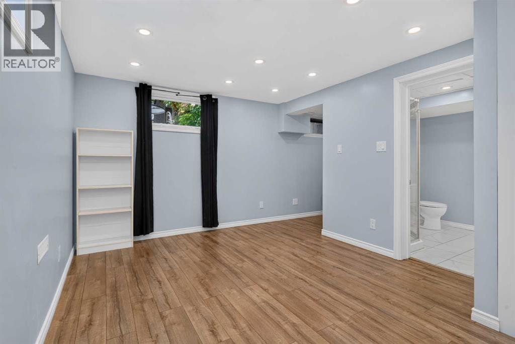7631 22 Street SE — photo 32