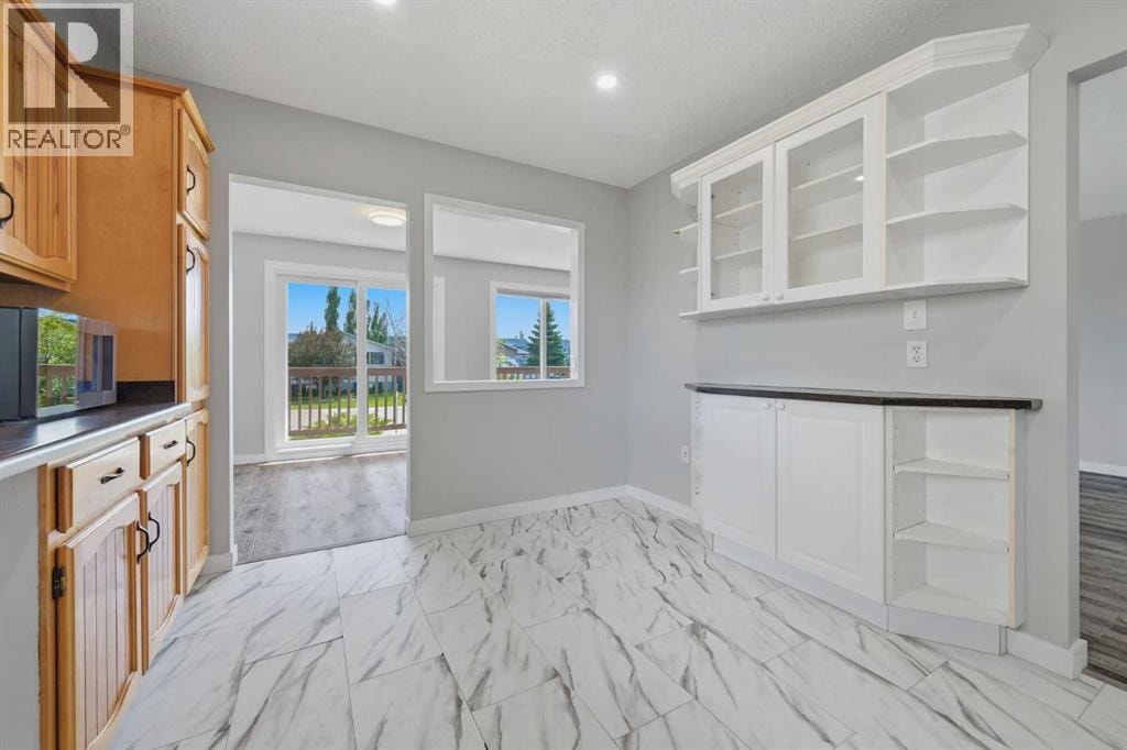 425 Big Springs Drive SE — photo 9
